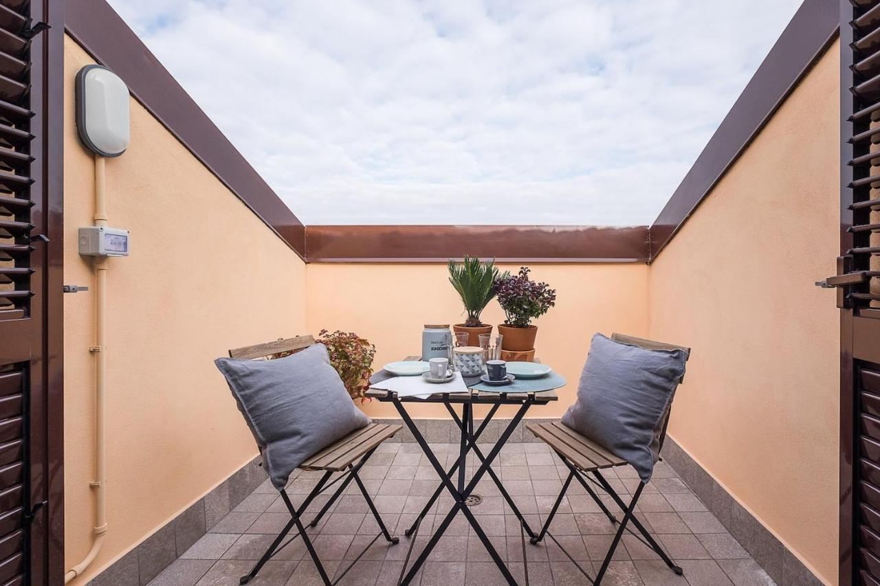 Realkasa Train Plaza Apartment Bolonya Dış mekan fotoğraf